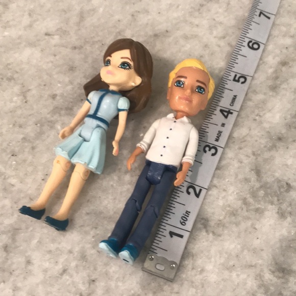 Little Tikes Place Doll House Mom and Dad 4" Family Pretend Play - Picture 6 of 6